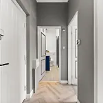 Stunning In - Private Garden Terrace Apartamento Whitby