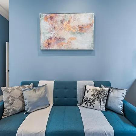 Stunning In - Private Garden Terrace * Whitby